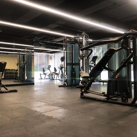 墨西哥城 Galeria Plaza San Jeronimo酒店 外观 照片 The gym at the hotel