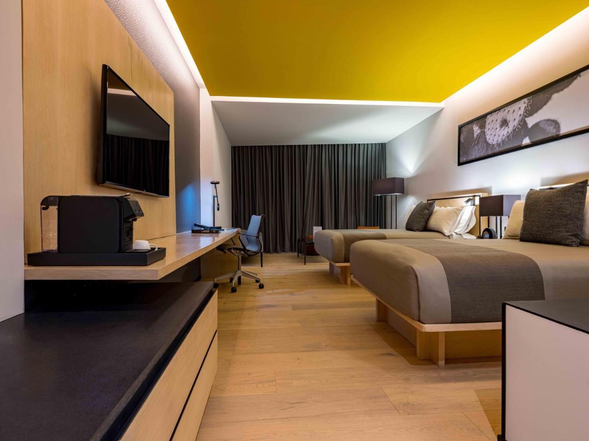 墨西哥城 Galeria Plaza San Jeronimo酒店 外观 照片 A room at the hotel